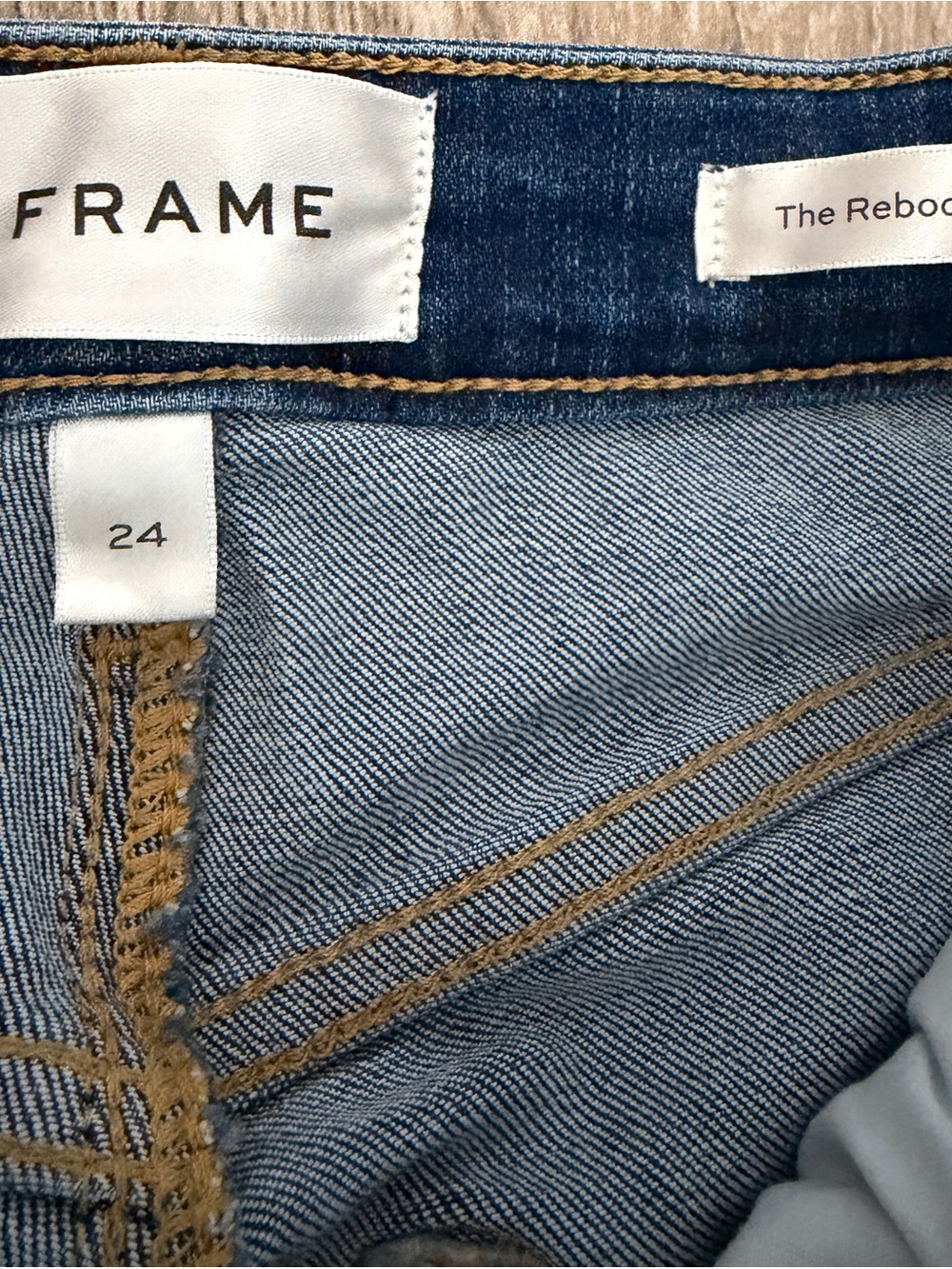 FRAME Women’s The Reboot Crop Cropped Jeans - Picture 3 of 4